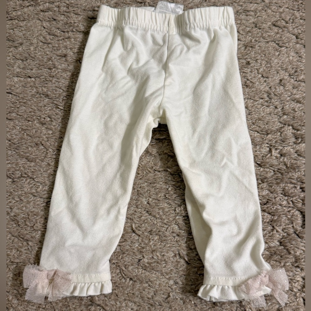 Nannette Baby White Leggings with Pink Tulle Bow and Ruffle Detail - 6-9 months